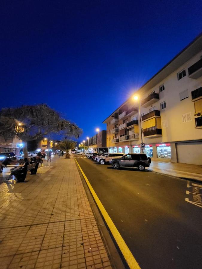 Apartamento Centrico En Candelaria, Con Piscina. Leilighet Santa Cruz de Tenerife Eksteriør bilde