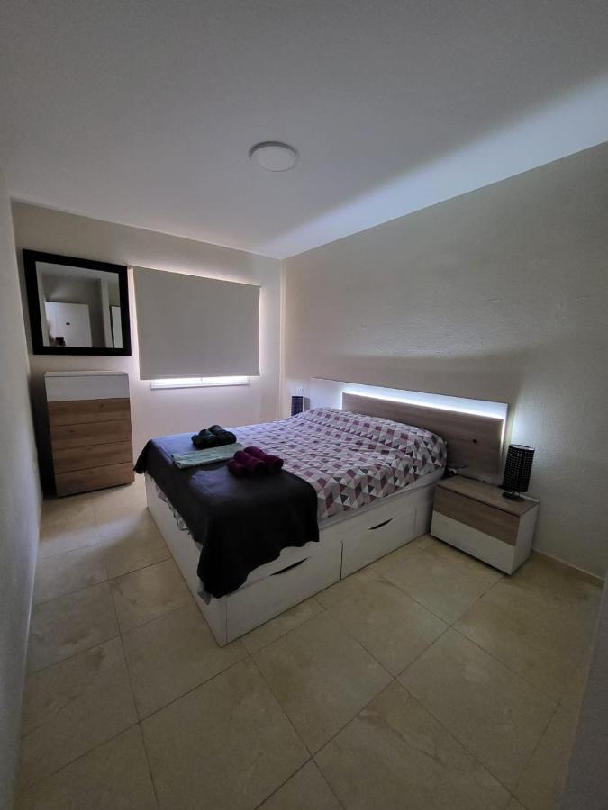 Apartamento Centrico En Candelaria, Con Piscina. Leilighet Santa Cruz de Tenerife Eksteriør bilde